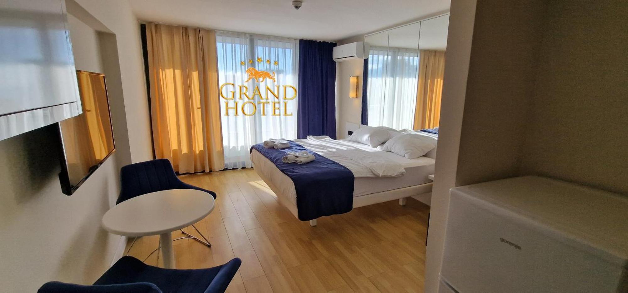 Grand Hotel ☆ Orbi City Batum Dış mekan fotoğraf
