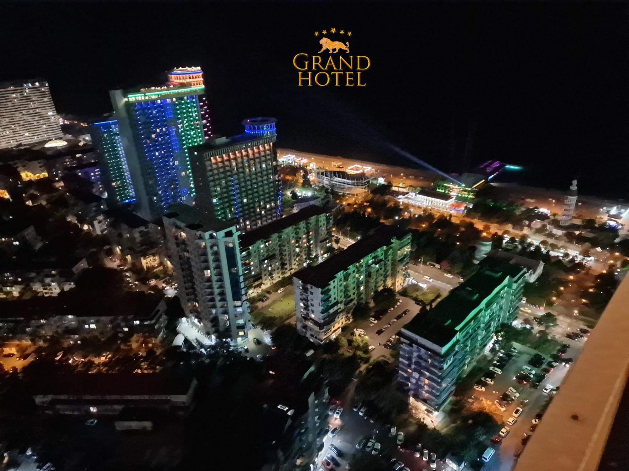 Grand Hotel ☆ Orbi City Batum Dış mekan fotoğraf