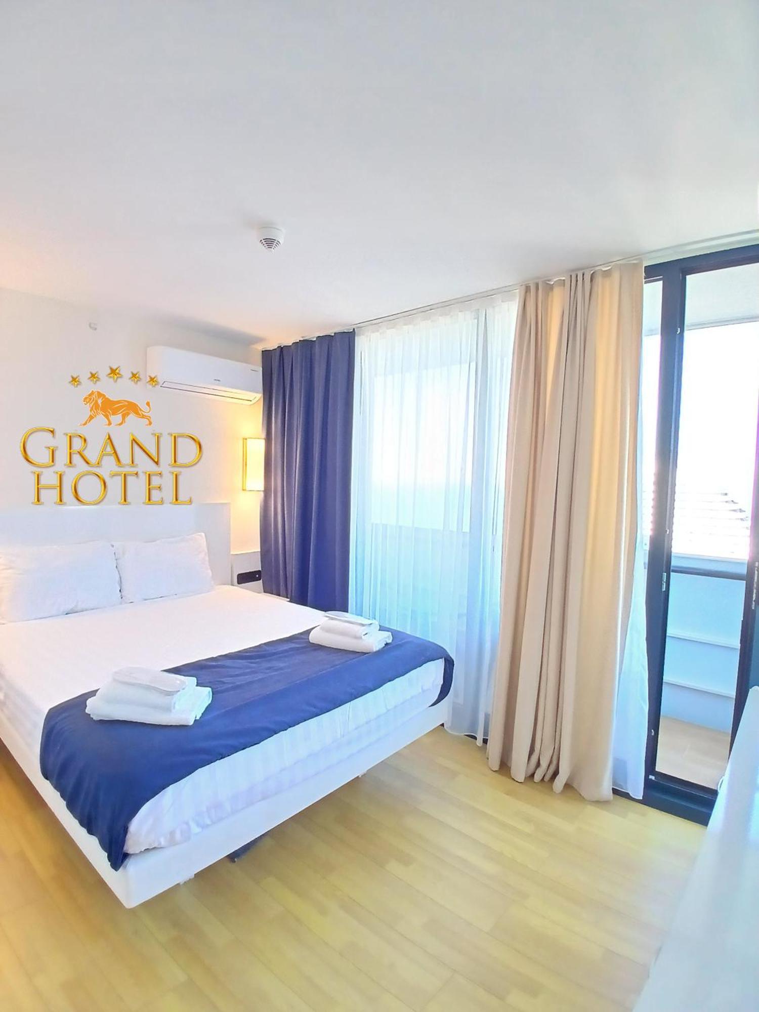 Grand Hotel ☆ Orbi City Batum Dış mekan fotoğraf