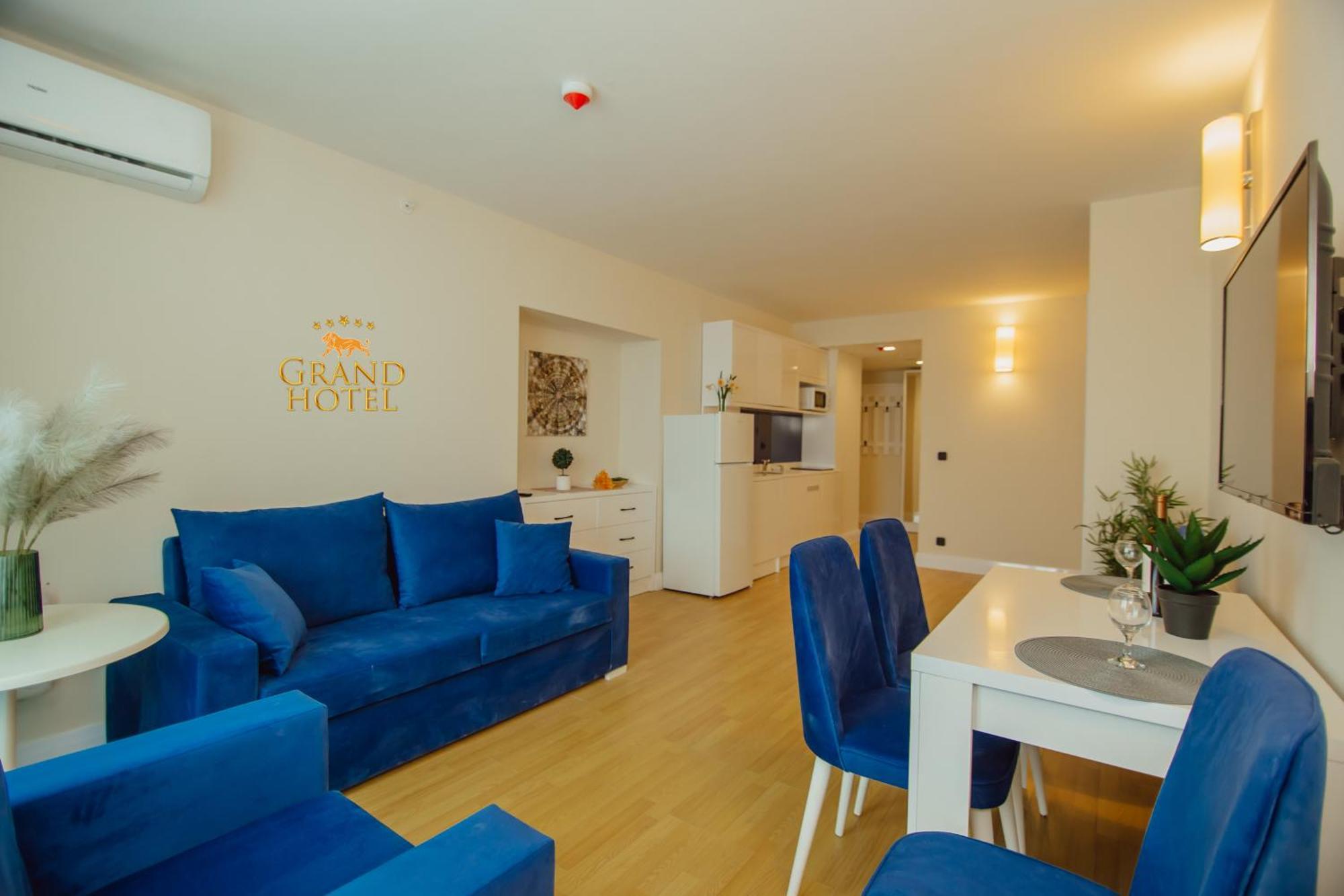 Grand Hotel ☆ Orbi City Batum Dış mekan fotoğraf