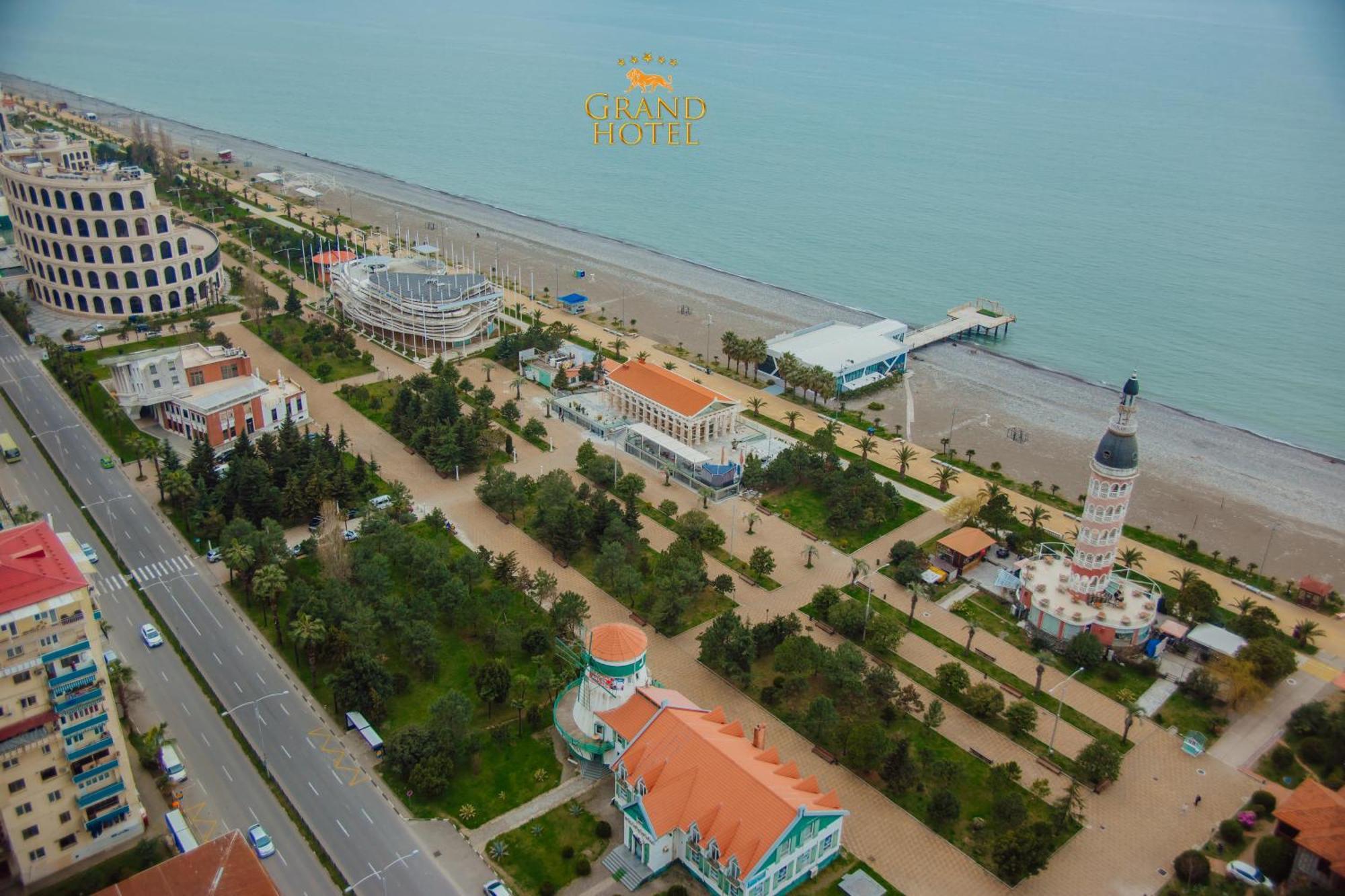 Grand Hotel ☆ Orbi City Batum Dış mekan fotoğraf